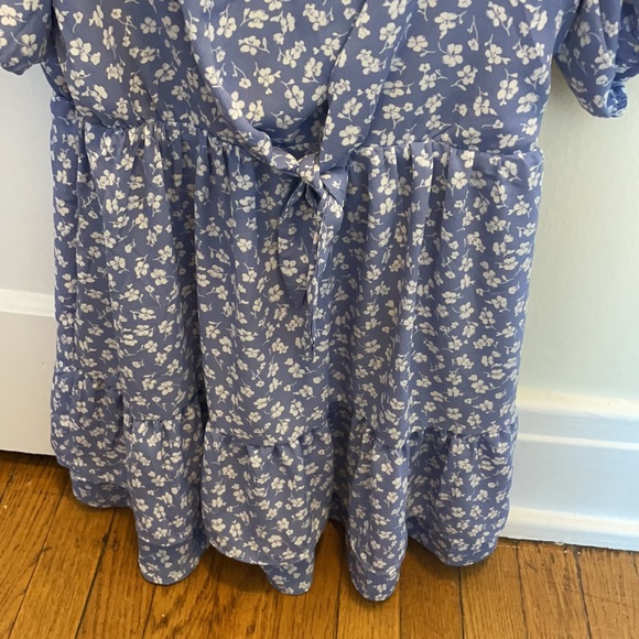 Floral Dress - Picture 4 of 5